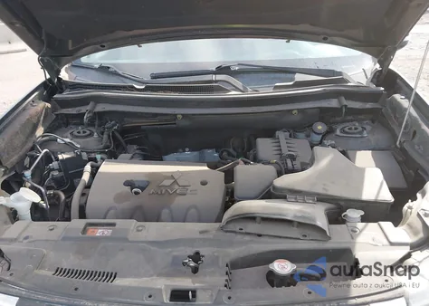 2017 Mitsubishi Outlander Sel z USA, uszkodzony, nr VIN JA4AD3A36HZ068727